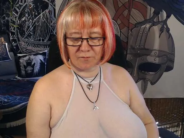 Live sex webcam photo for 90dTitten #291131146