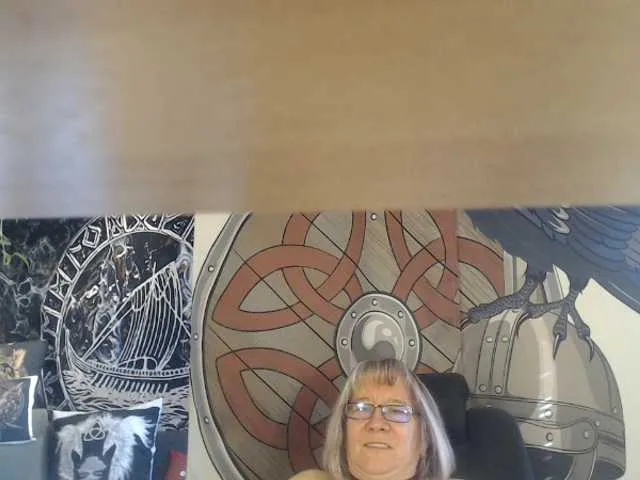 Live sex webcam photo for 90dTitten #292228100