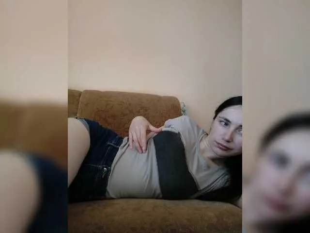 Live sex webcam photo for 99Veronika99 #273114977