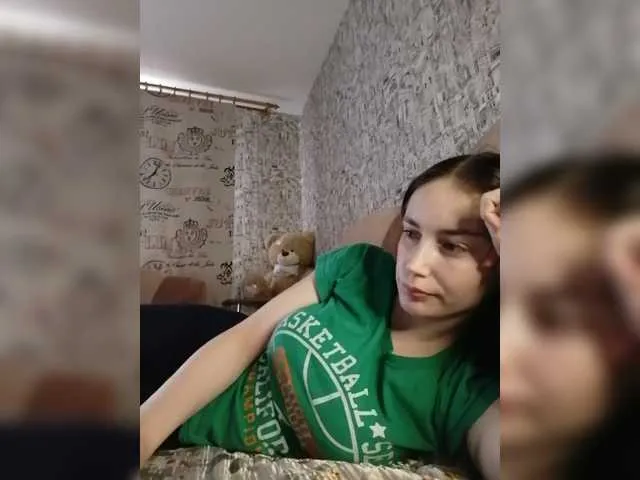 Live sex webcam photo for 99Veronika99 #273161301