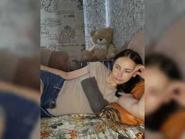 Live sex webcam photo for 99Veronika99 #275567769