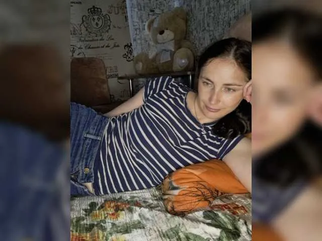 Live sex webcam photo for 99Veronika99 #276043445