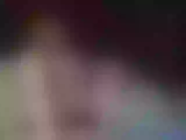 Live sex webcam photo for A-Huli #277538175