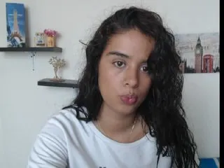 Live sex webcam photo for AlexaMiller #164929244