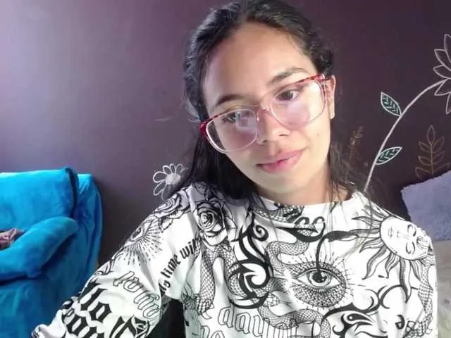 Live sex webcam photo for ALEXIA-S #275893101