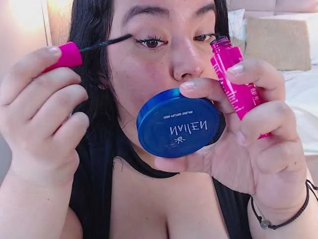 Live sex webcam photo for ALEXXA-CURVY #291922926