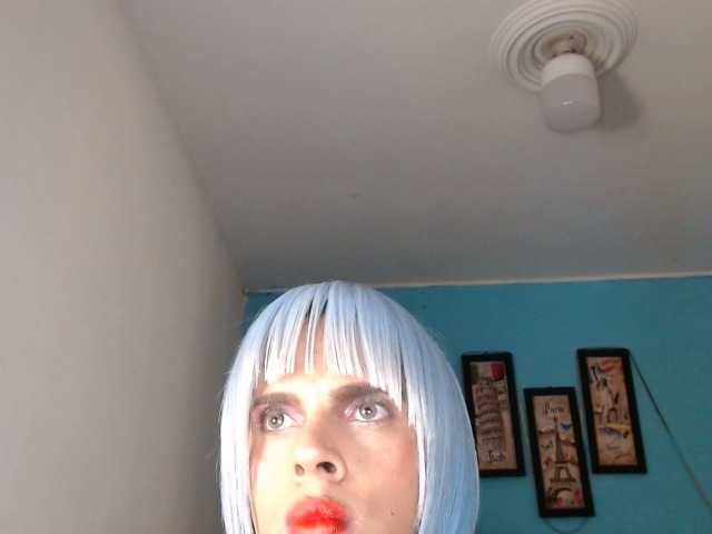 Live sex webcam photo for ALEZATAYLOR #274272930