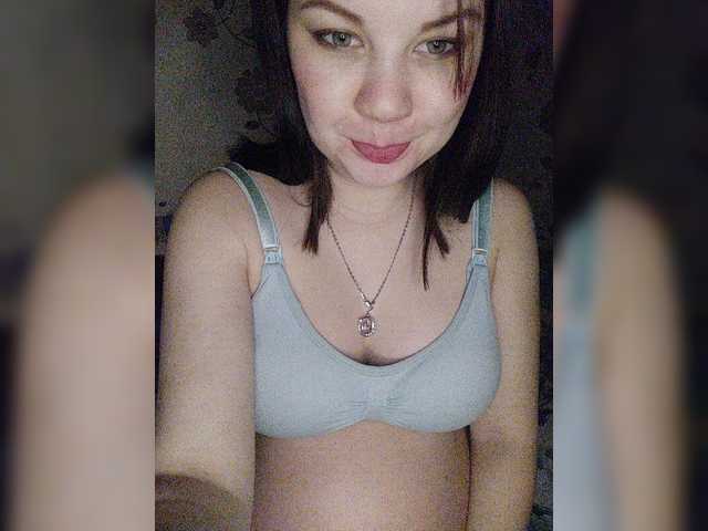 Live sex webcam photo for ALISINYA #273140544