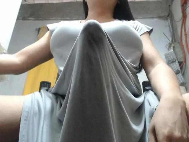 Live sex webcam photo for ALWAYScumEXPLODE #290270072