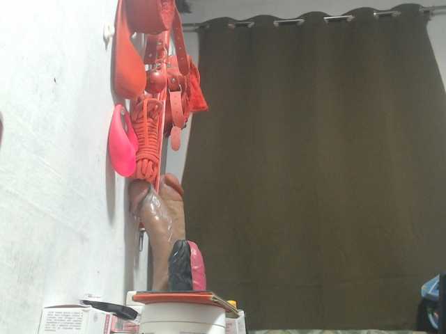 Live sex webcam photo for ALWAYScumEXPLODE #292439116