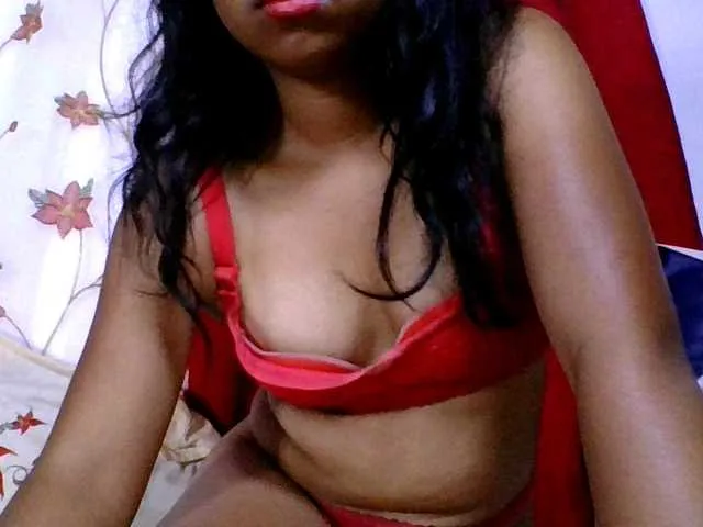 Live sex webcam photo for ALYASH #292489641