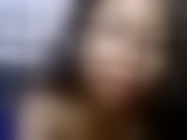 Live sex webcam photo for ALYASH #292789408