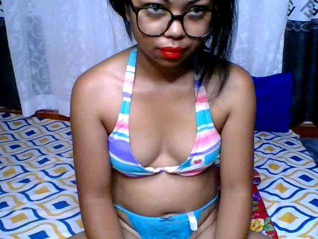 Live sex webcam photo for ALYASH #293010636