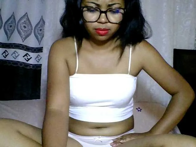 Live sex webcam photo for ALYASH #293141730