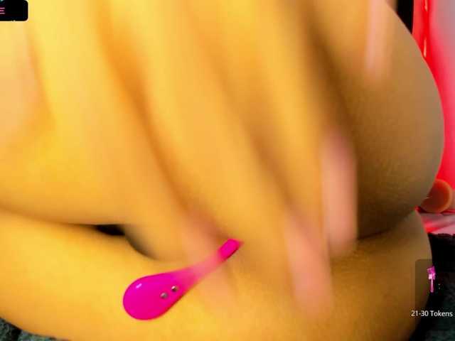 Live sex webcam photo for ANDROMEEDA #277499038