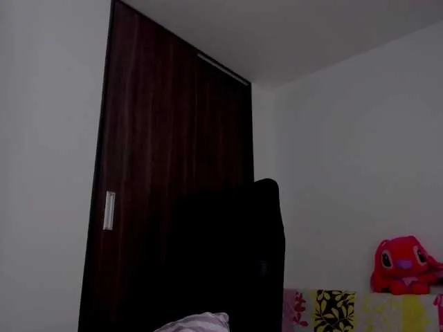 Live sex webcam photo for ANGEL-JULSS #278182260