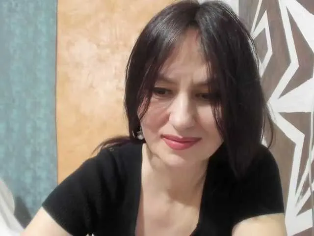 Live sex webcam photo for ANGELALADI #290597088