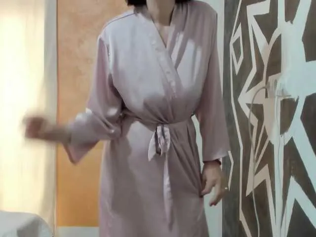 Live sex webcam photo for ANGELALADI #290914114