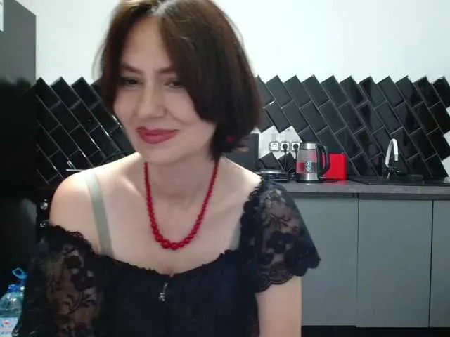 Live sex webcam photo for ANGELALADI #291935571