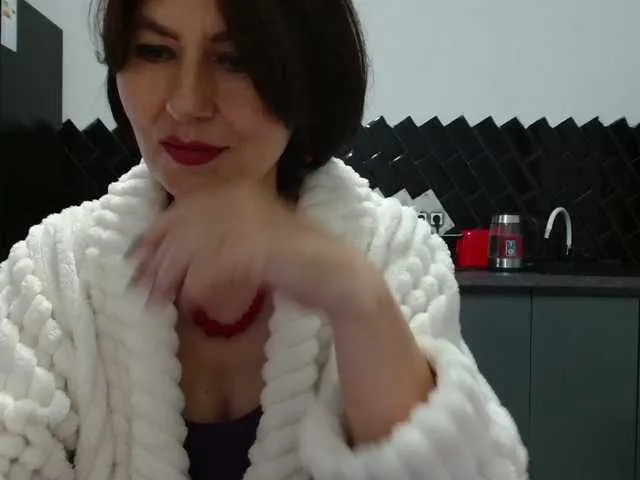 Live sex webcam photo for ANGELALADI #291965761