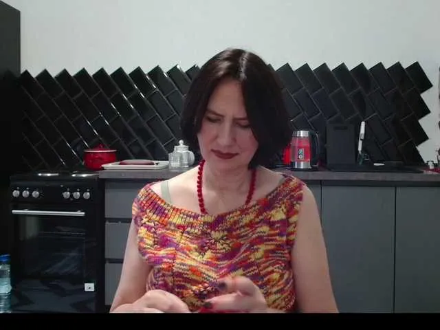 Live sex webcam photo for ANGELALADI #292321882