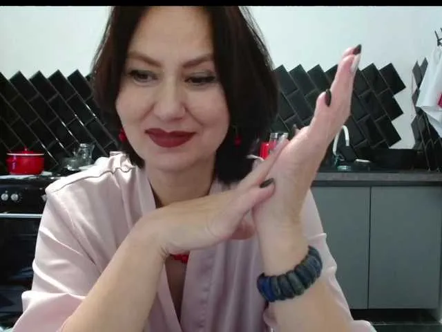 Live sex webcam photo for ANGELALADI #292383164