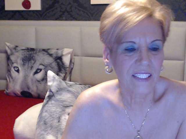 Live sex webcam photo for ANGELGRANNY #273766218