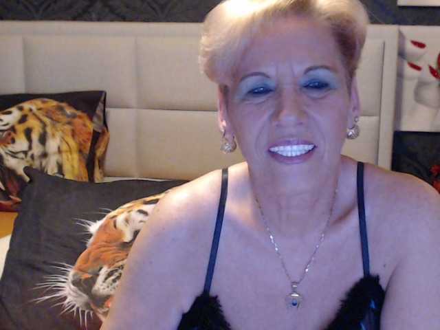 Live sex webcam photo for ANGELGRANNY #274004748