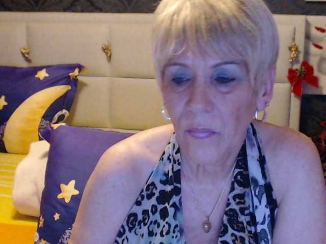 Live sex webcam photo for ANGELGRANNY #277216967