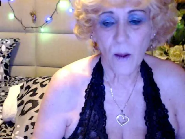 Live sex webcam photo for ANGELGRANNY #291161960