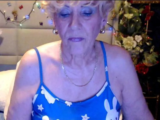Live sex webcam photo for ANGELGRANNY #292334949
