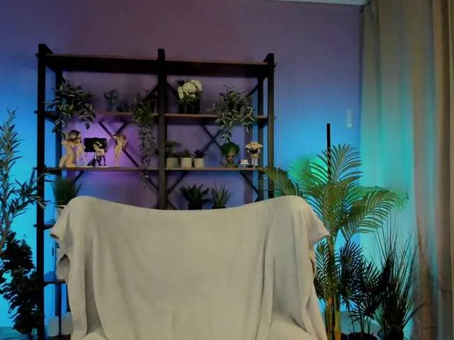Live sex webcam photo for ANGELonDUTY #290973287