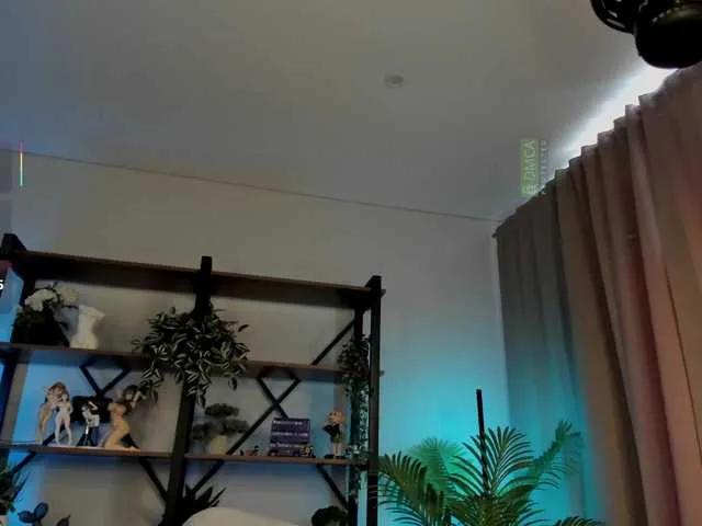 Live sex webcam photo for ANGELonDUTY #291609714