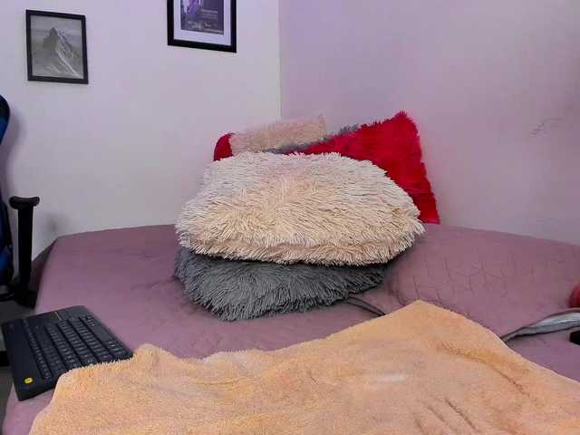 Live sex webcam photo for ANIETH-WAYNE #276711008