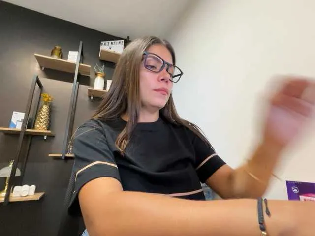 Live sex webcam photo for APRILHILL #290953084