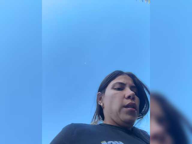 Live sex webcam photo for APRILHILL #291292429