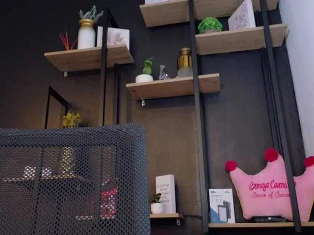 Live sex webcam photo for APRILHILL #291559047