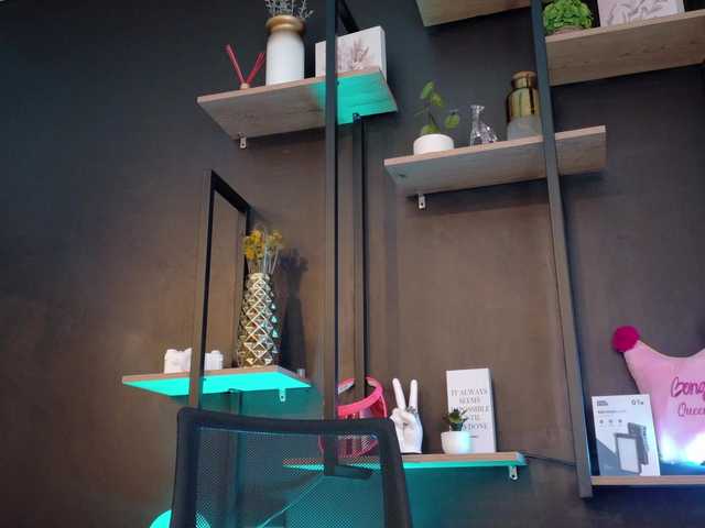 Live sex webcam photo for APRILHILL #291606412