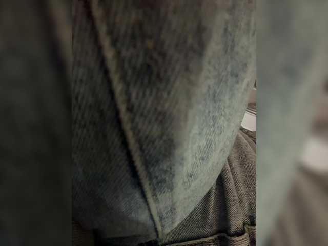 Live sex webcam photo for APRILHILL #291612610