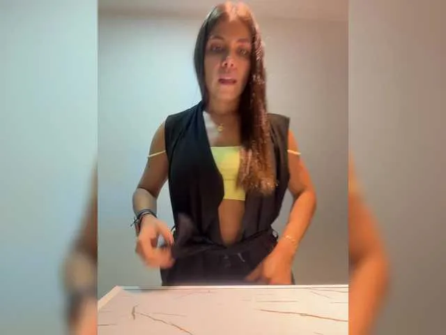 Live sex webcam photo for APRILHILL #291650388