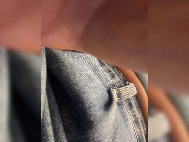 Live sex webcam photo for APRILHILL #291711293
