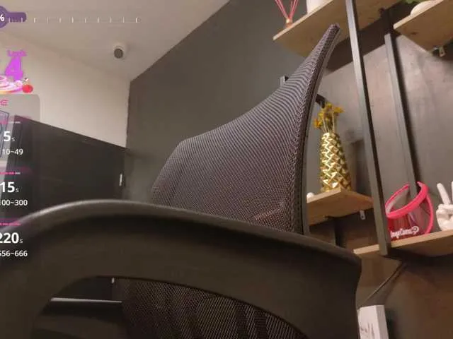 Live sex webcam photo for APRILHILL #292016731