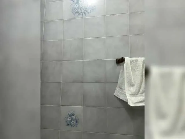 Live sex webcam photo for APRILHILL #292027067