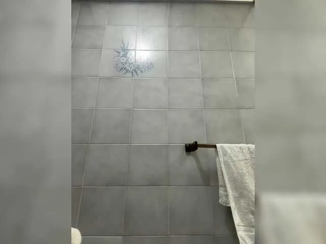 Live sex webcam photo for APRILHILL #292041071