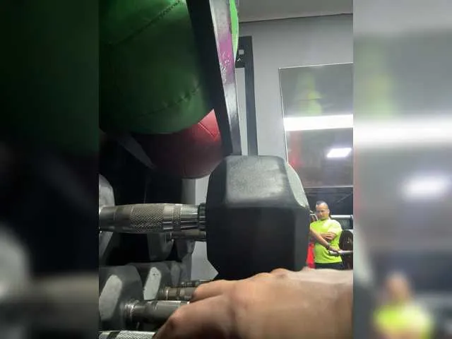 Live sex webcam photo for APRILHILL #292347733