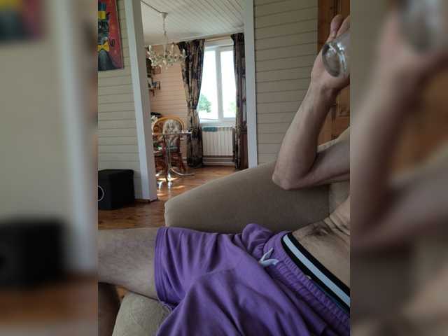 Live sex webcam photo for ASHKING #278049482