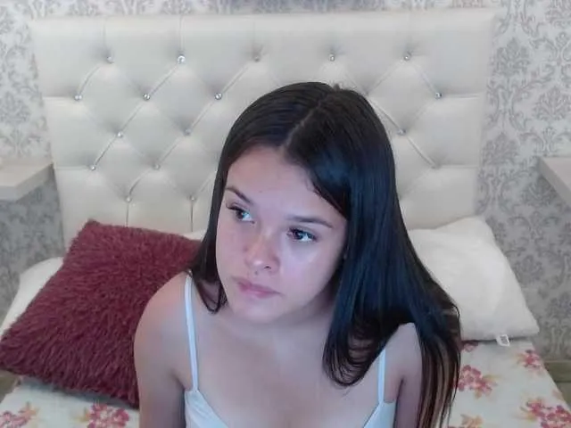 Live sex webcam photo for ASHLEYSTOOK #272174864