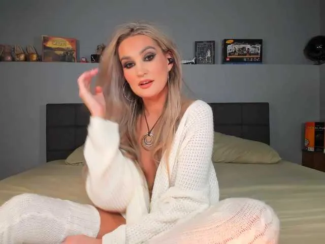 Live sex webcam photo for ASStronaughtyx #276869509