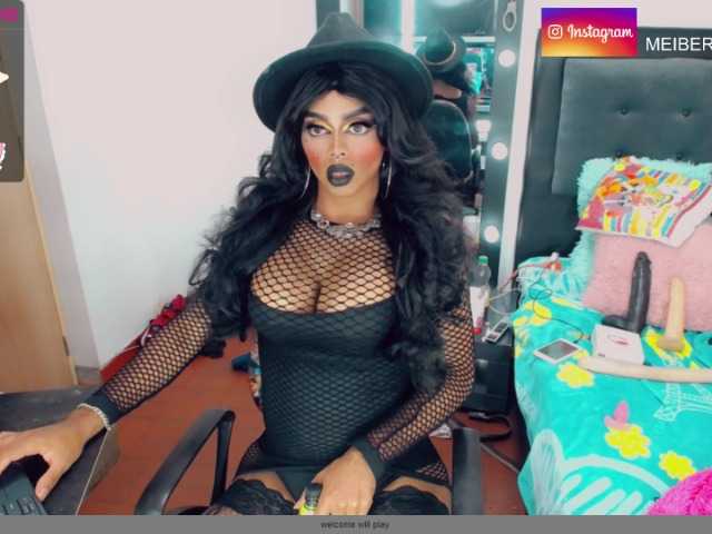 Live sex webcam photo for ATHENAPRINCES #273524099