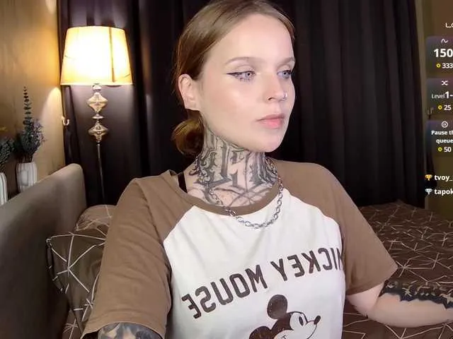 Live sex webcam photo for ATOMICKETCHUP #290236020